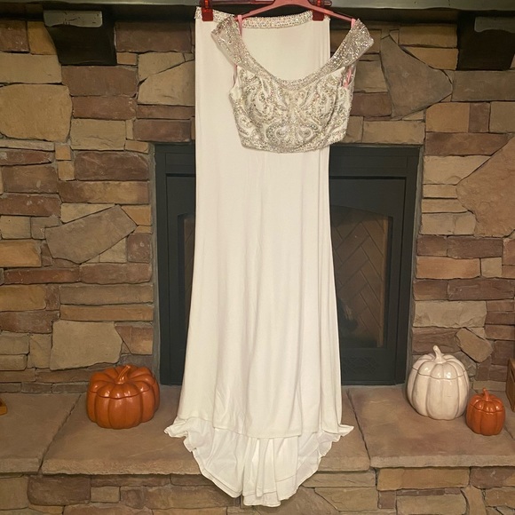 Gorgeous Sparkling 2 piece Prom Dress +extras - Picture 3 of 15